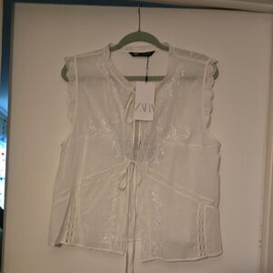 Zara White Embroidered Women's Top